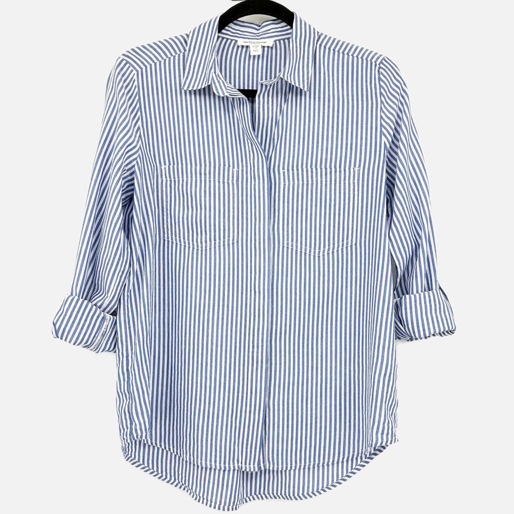 BeachLunchLounge Women's Blue & White Stripe Button-Down Shirt XS